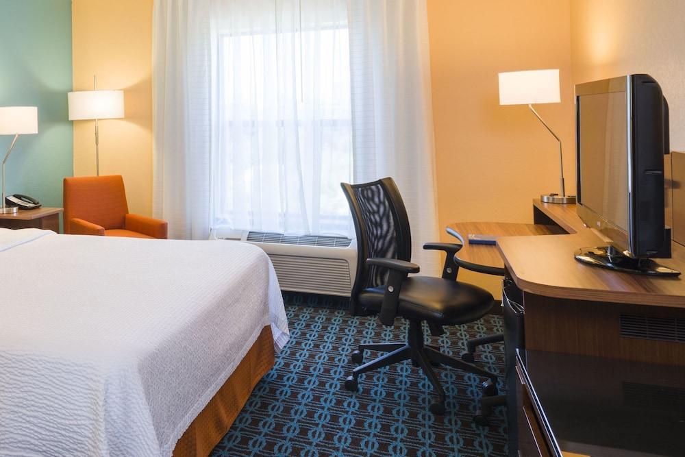 Fairfield Inn By Marriott Лорел Экстерьер фото