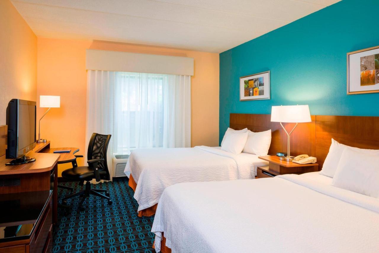 Fairfield Inn By Marriott Лорел Экстерьер фото
